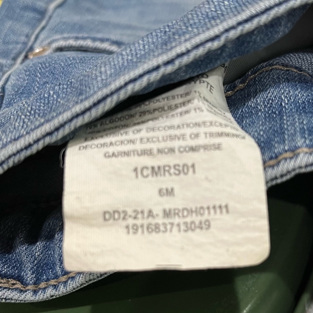 Lee Denim Regular Fit Short Mid Rise Light Blue Shorts, Washed - Not Worn, Sz. 6 - Picture 9 of 14